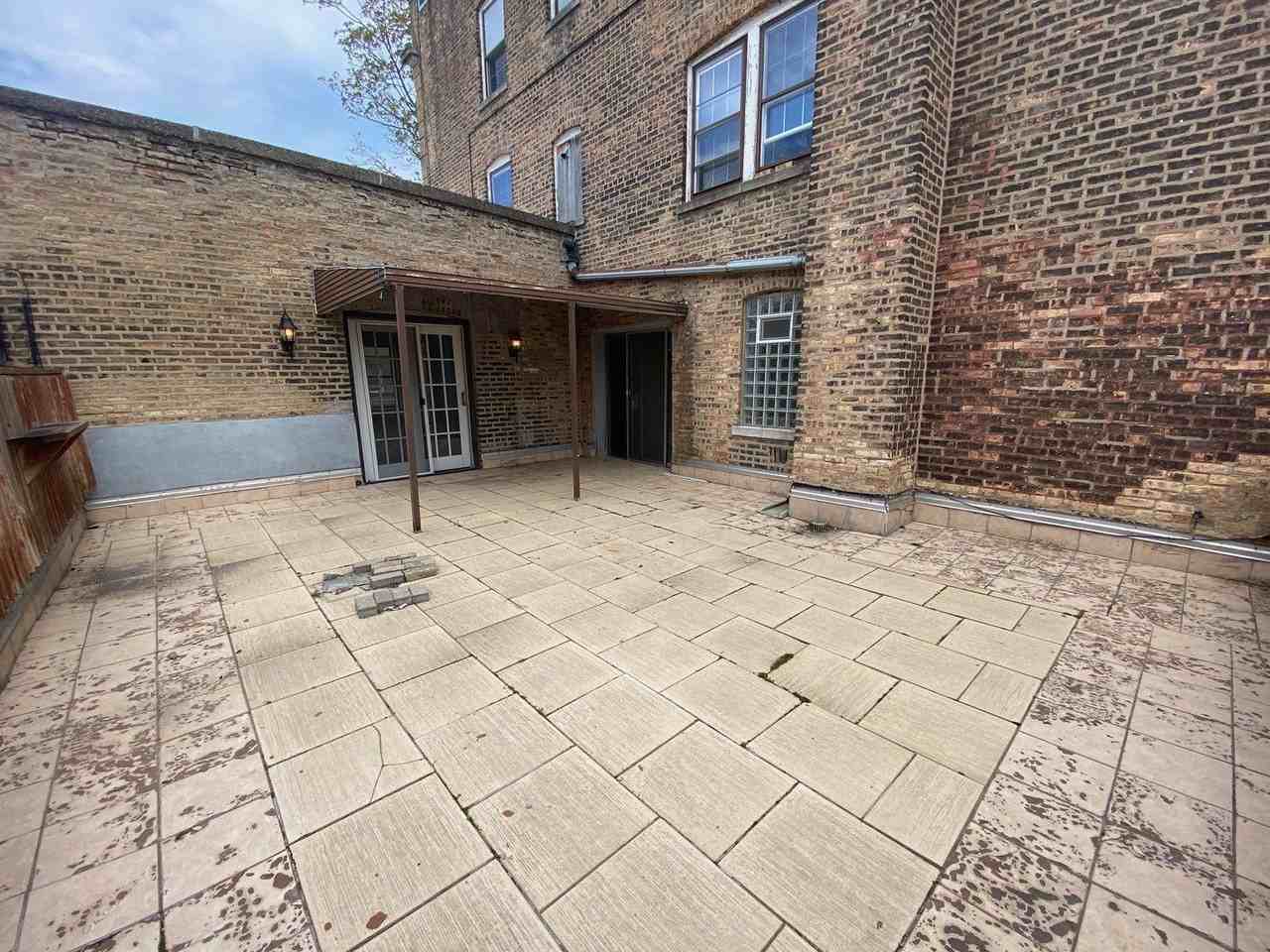 7434 N Seeley Ave #1N - Photo 4 of 18