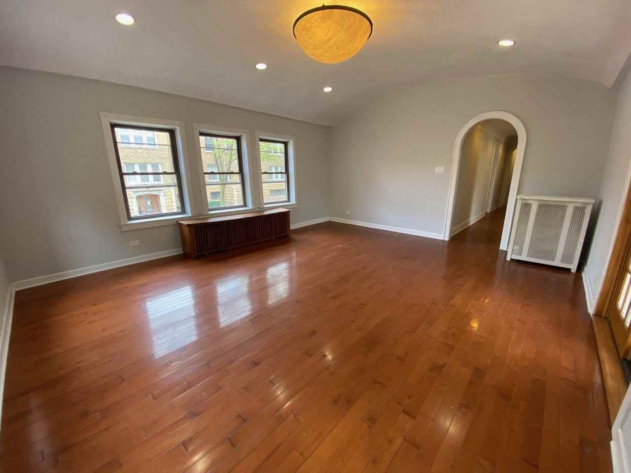 7434 N Seeley Ave #1N - Photo 6 of 18