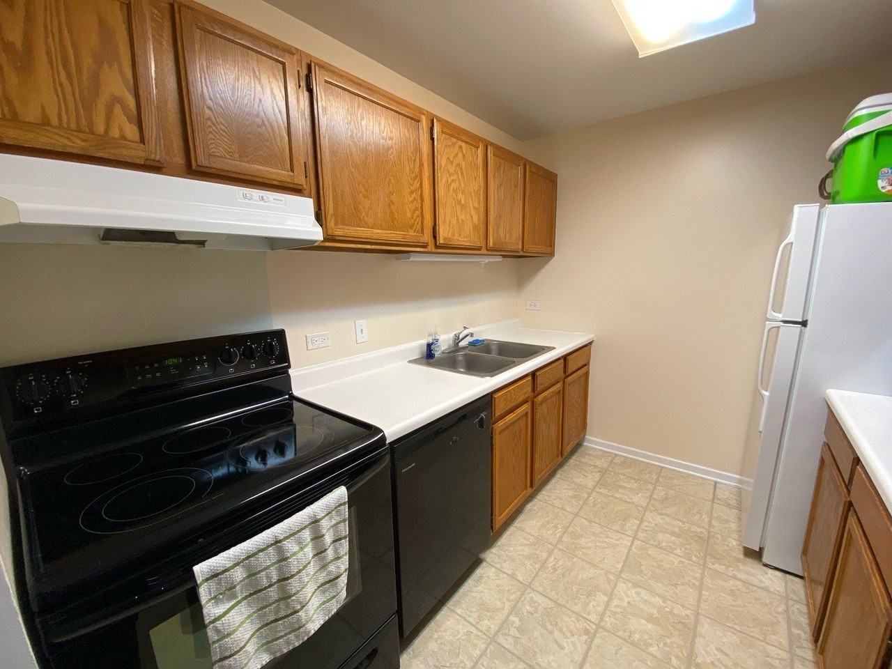3265 Kirchoff Rd #215 - Photo 7 of 11