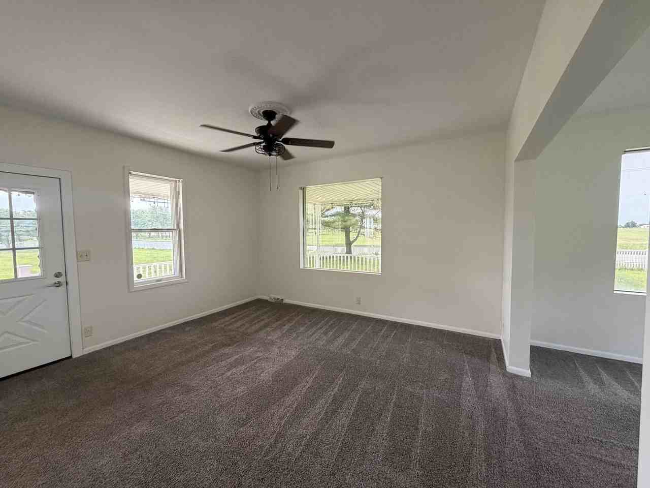 6281 E 5000n Rd - Photo 3 of 33