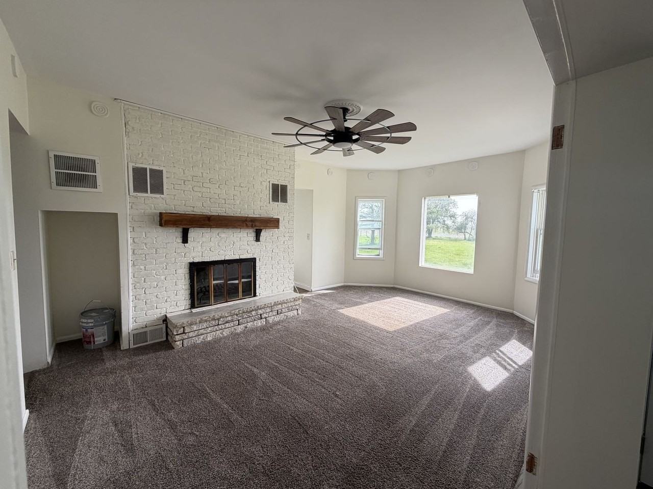 6281 E 5000n Rd - Photo 7 of 33