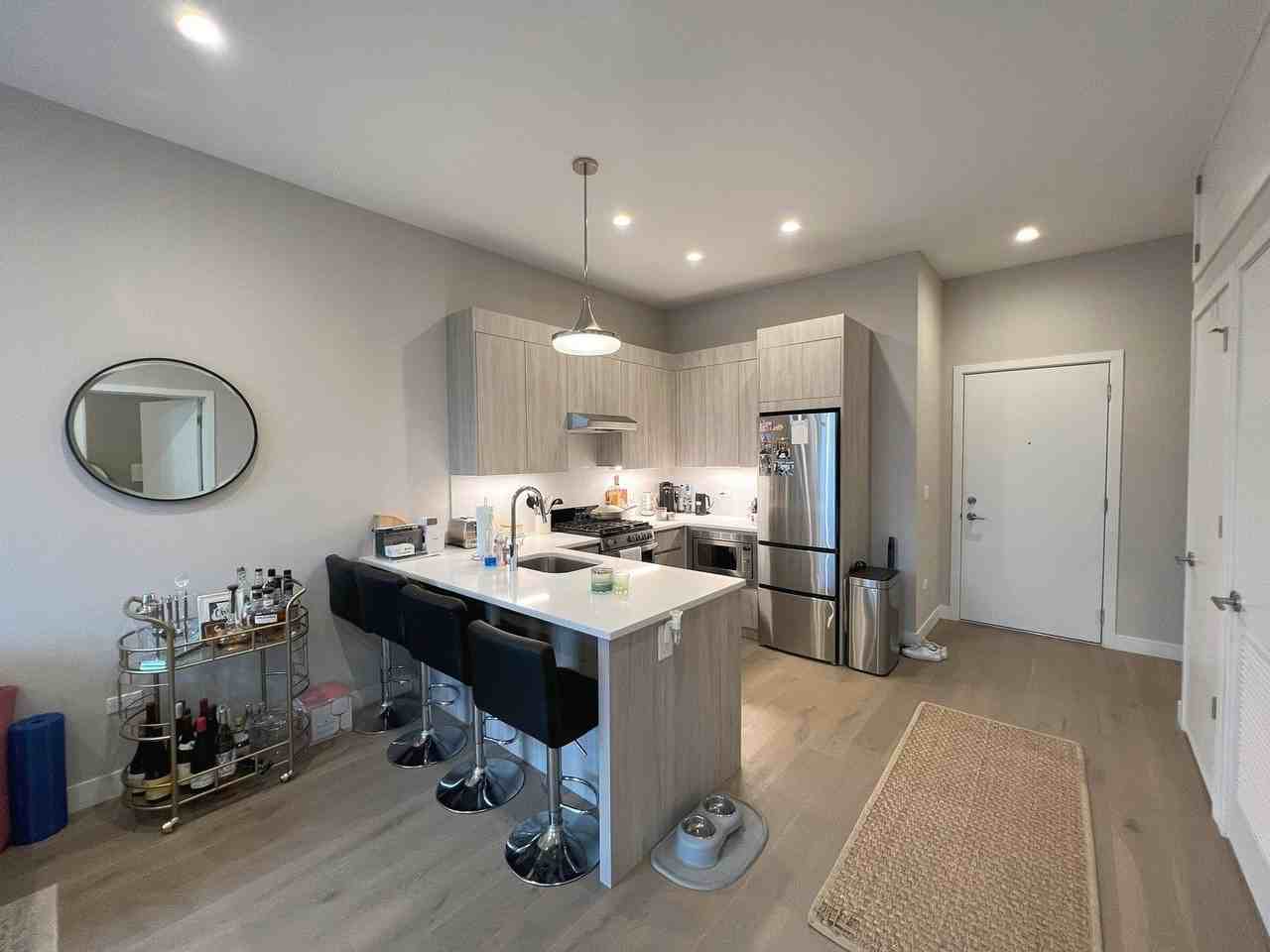 3757 N Sheffield Ave #207 - Photo 4 of 15