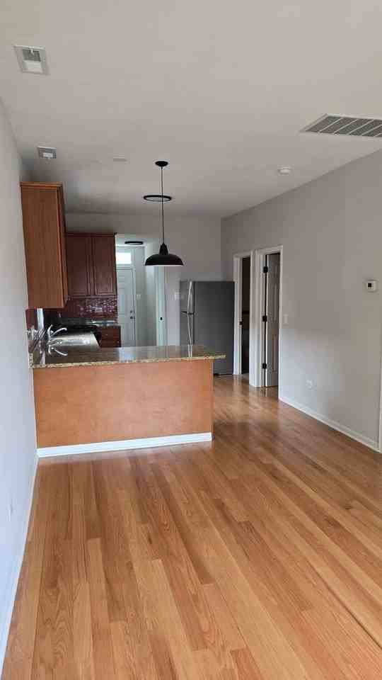 6834 S Dorchester Ave #2 - Photo 7 of 19