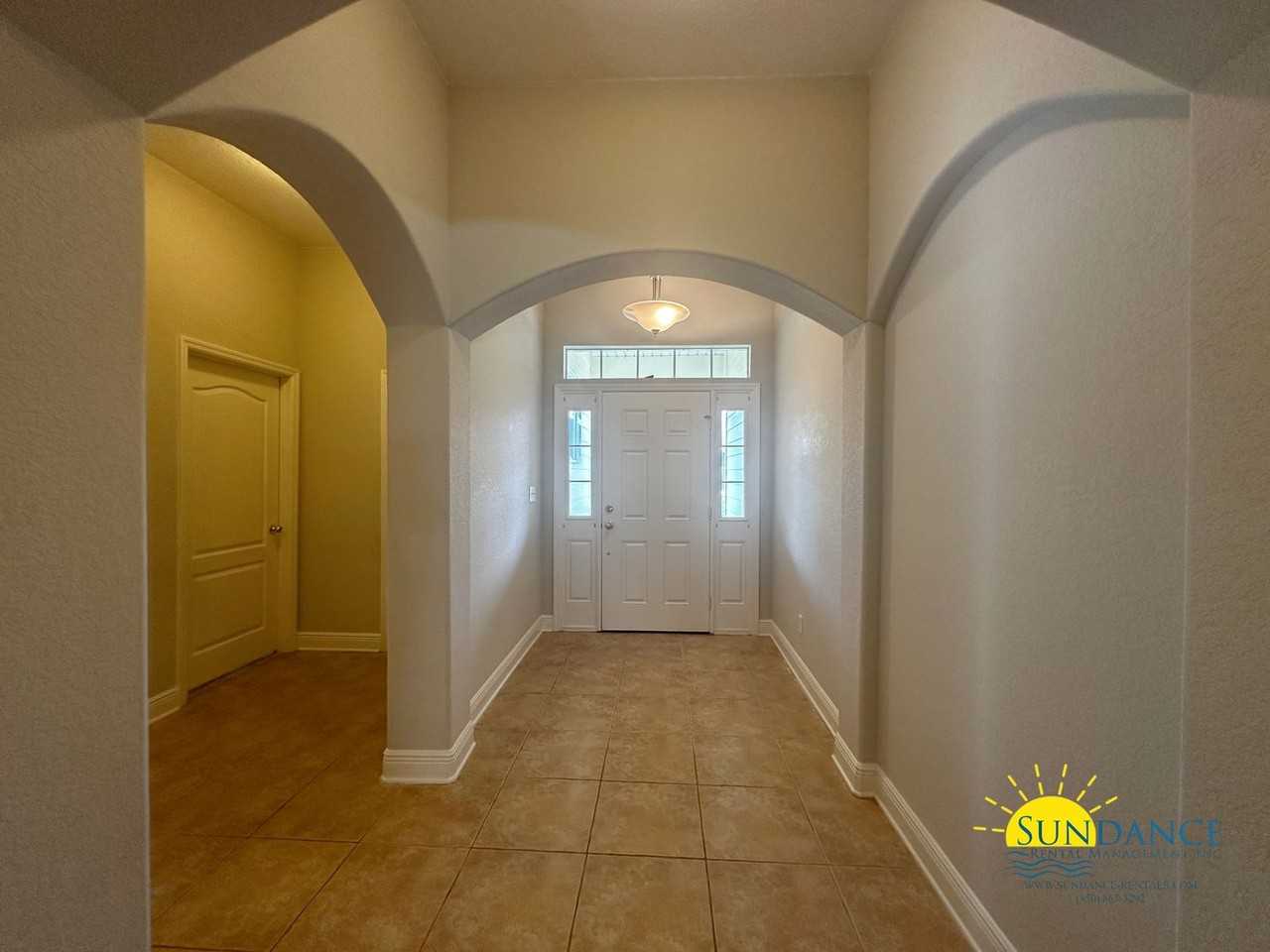 1533 Venice Ave - Photo 2 of 24