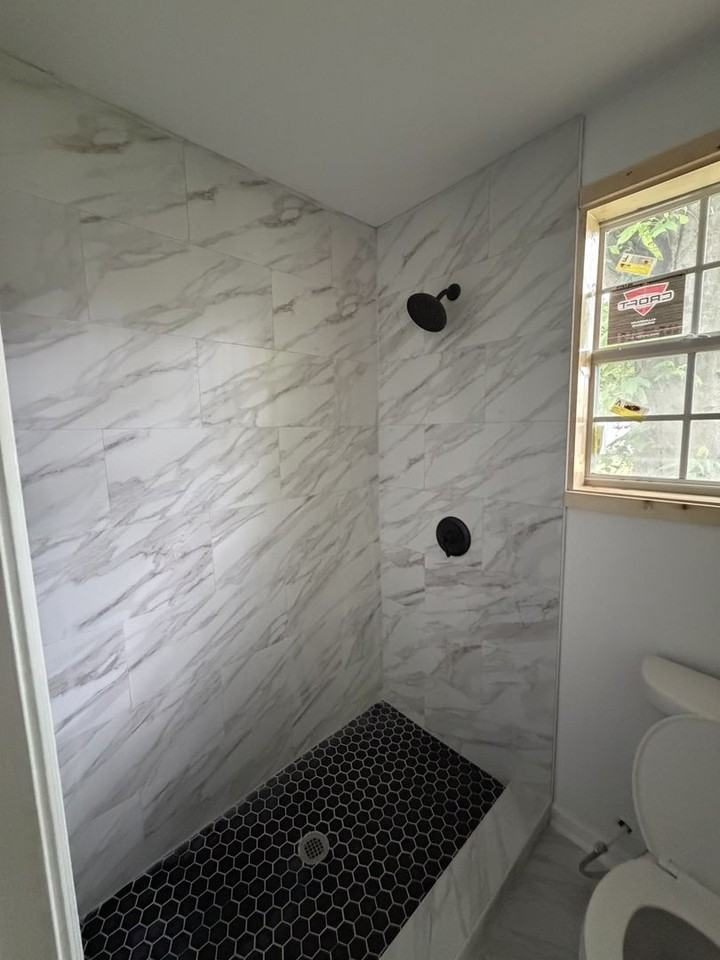 2577 Selman Ave - Photo 3 of 7