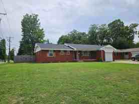 1202 Glenwood St - Photo 1 of 1