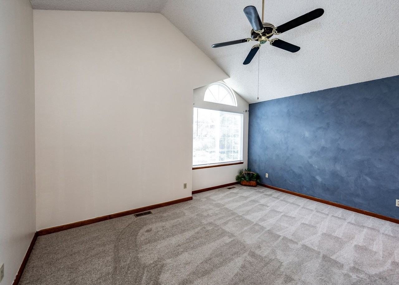 6930 Native Cir - Photo 4 of 50