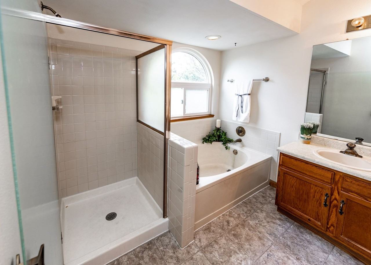 6930 Native Cir - Photo 5 of 50