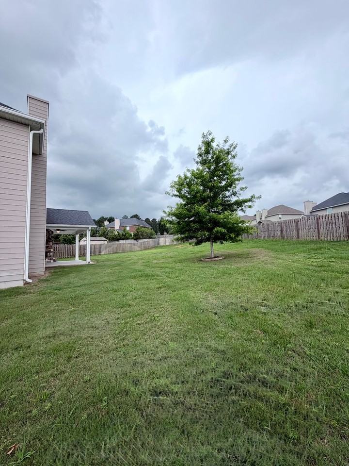 109 Taylor Leigh Ct - Photo 3 of 28