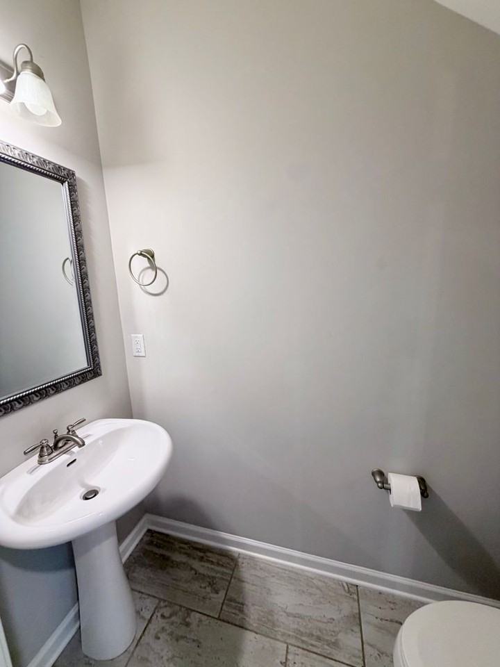 109 Taylor Leigh Ct - Photo 7 of 28