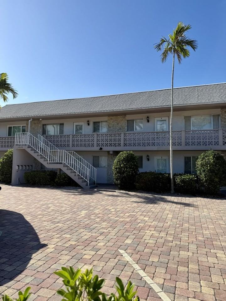 1686 Blue Point Ave #B7 - Photo 6 of 13