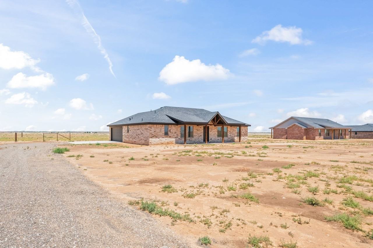 10601 E County Road 7400 - Photo 6 of 36