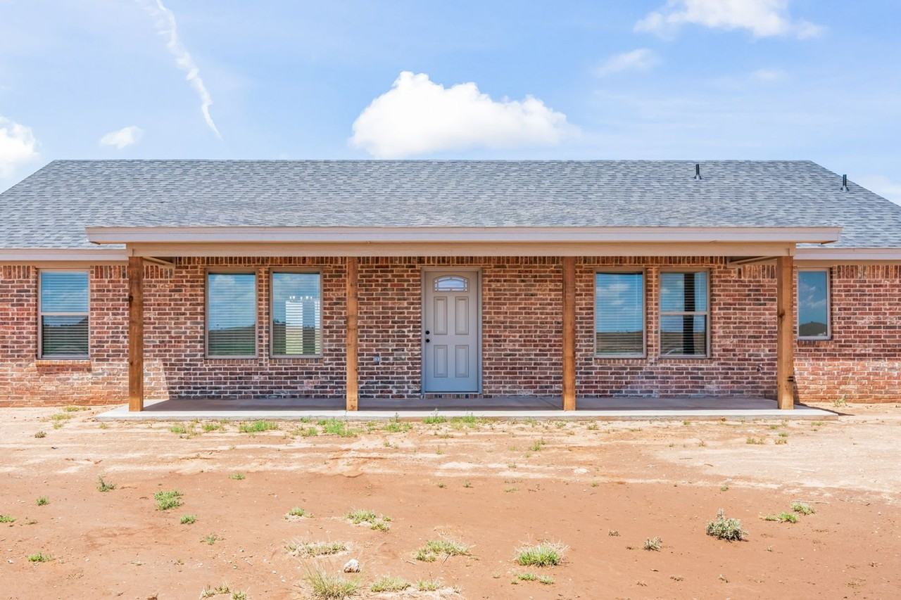 10611 E County Road 7400 - Photo 5 of 36