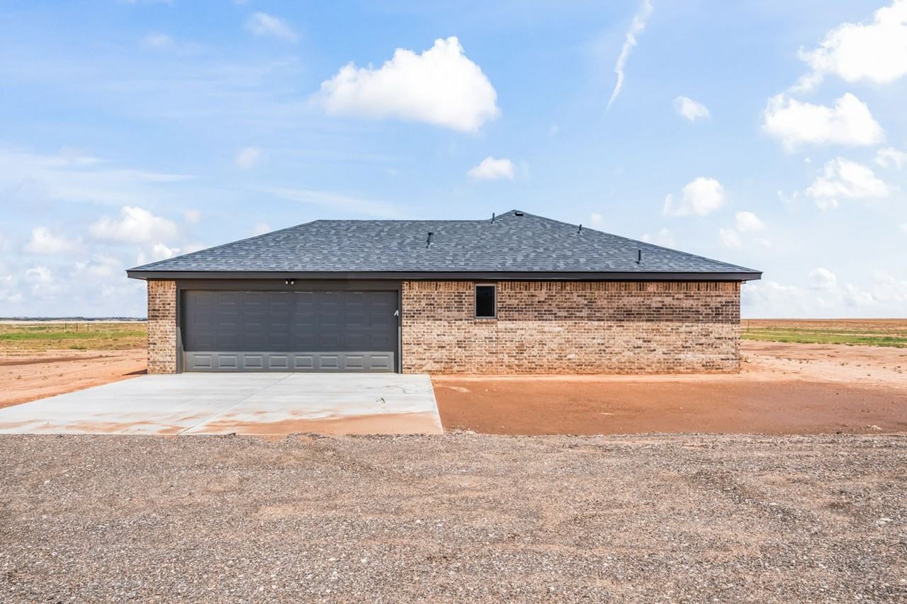 10613 E County Road 7400 - Photo 6 of 37