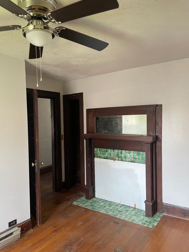 123 9th Ave - Photo 6 of 13