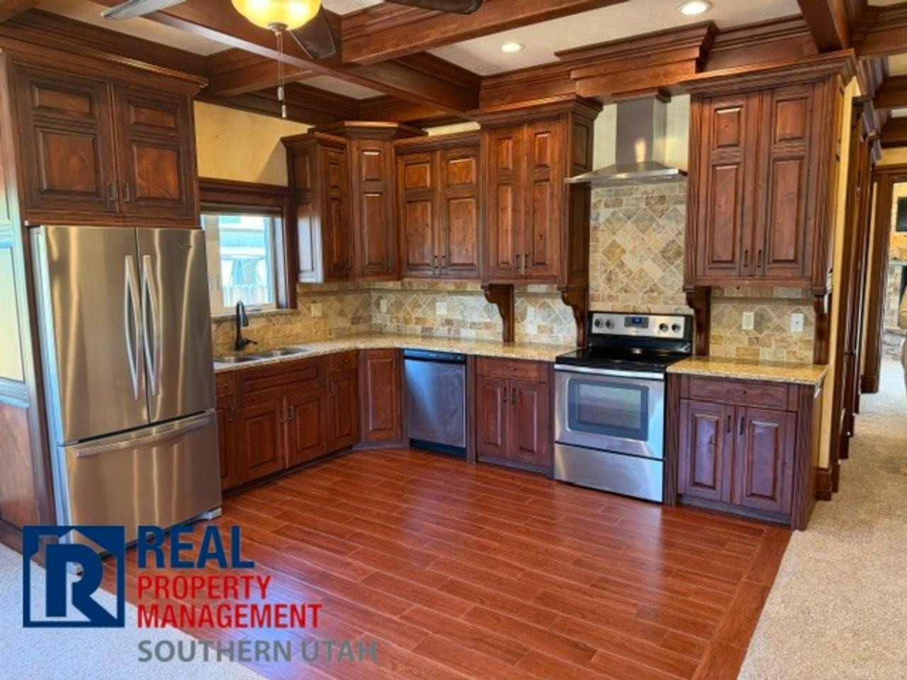 805 Larkspur Rd - Photo 6 of 16