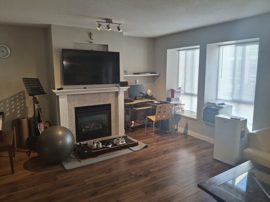 16388 85 Avenue #16 - Photo 3 of 15