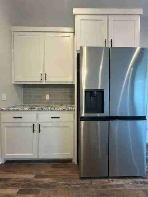 3050 Joshua Dr - Photo 3 of 7