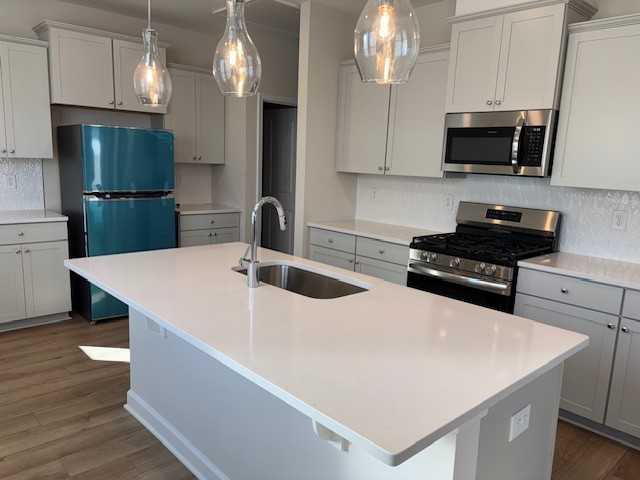 108 Fairwinds Dr #1 - Photo 2 of 10