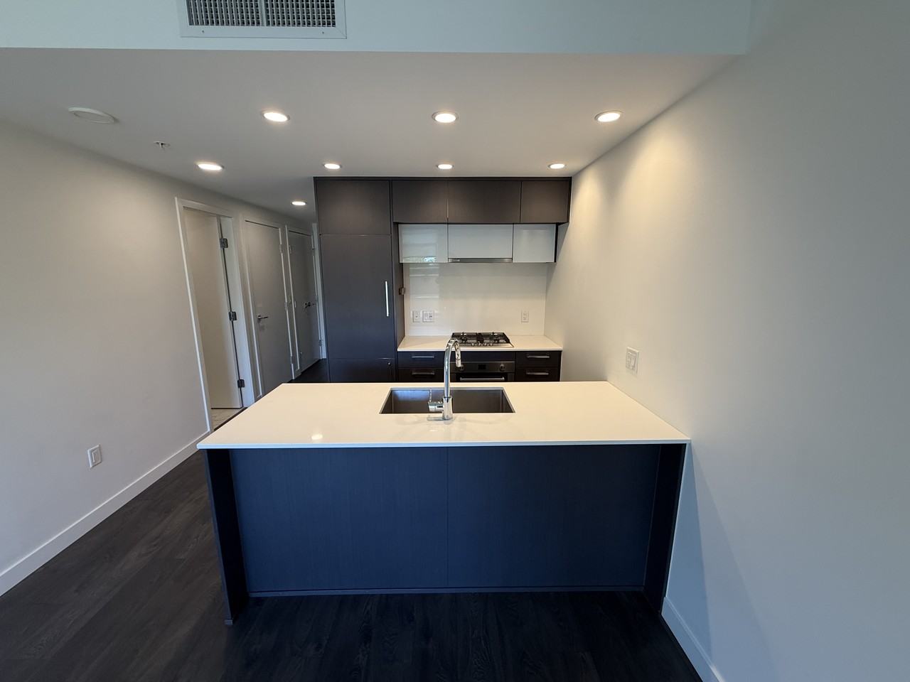 5580 Number 3 Road - Photo 5 of 15