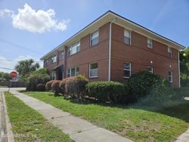 featured image of 3005 Walton St #2