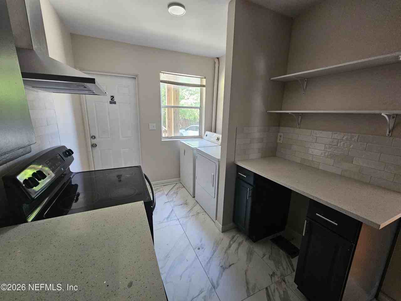 3005 Walton St #2 - Photo 7 of 15