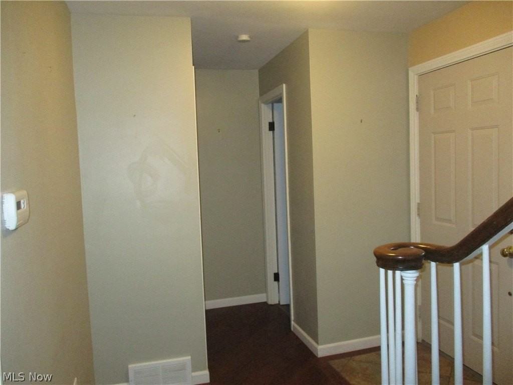 17084 Sunset Dr - Photo 3 of 42