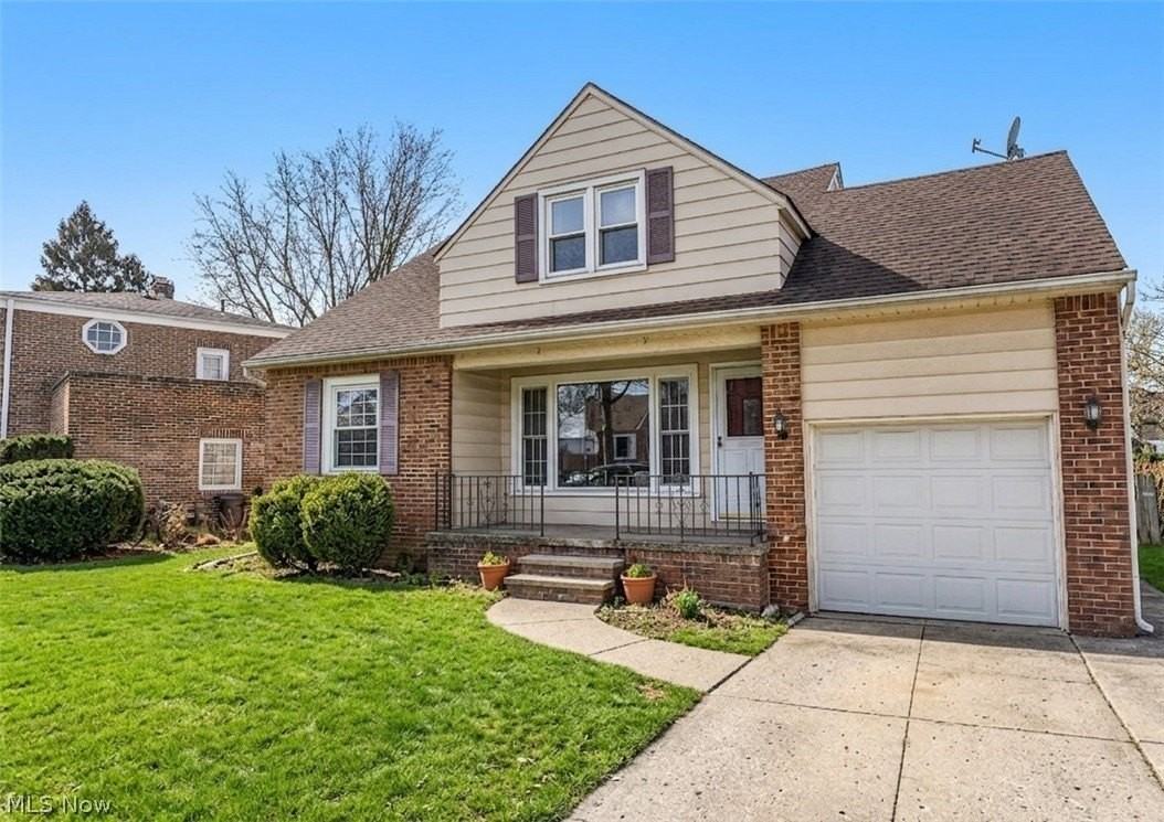 5876 Wickfield Dr - Photo 2 of 28