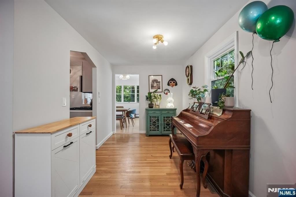 59 Delmar Ave - Photo 6 of 22