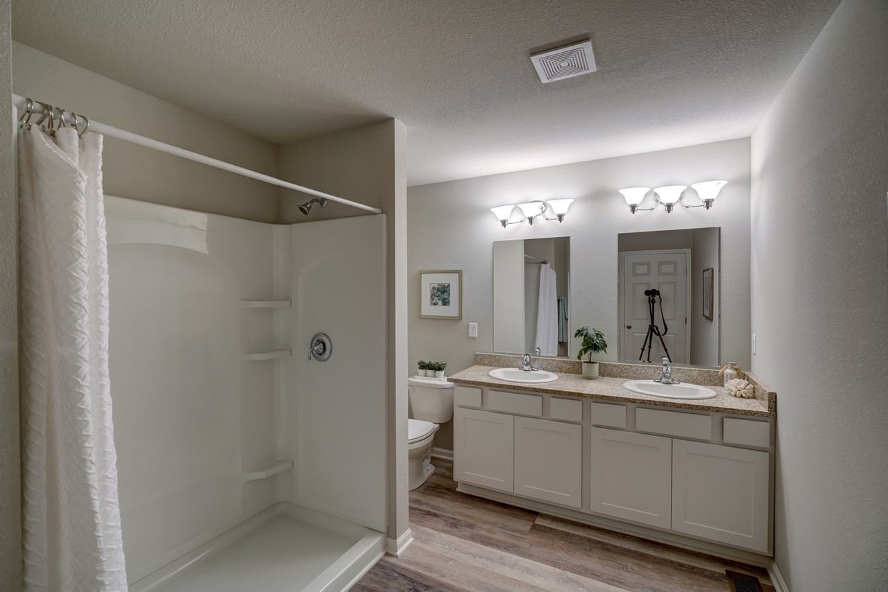 605 Mckay Way #1 - Photo 5 of 10