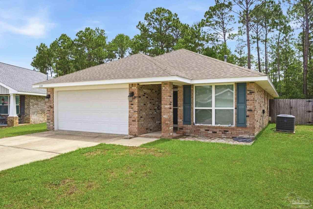 12319 Pinfish Rd - Photo 3 of 29