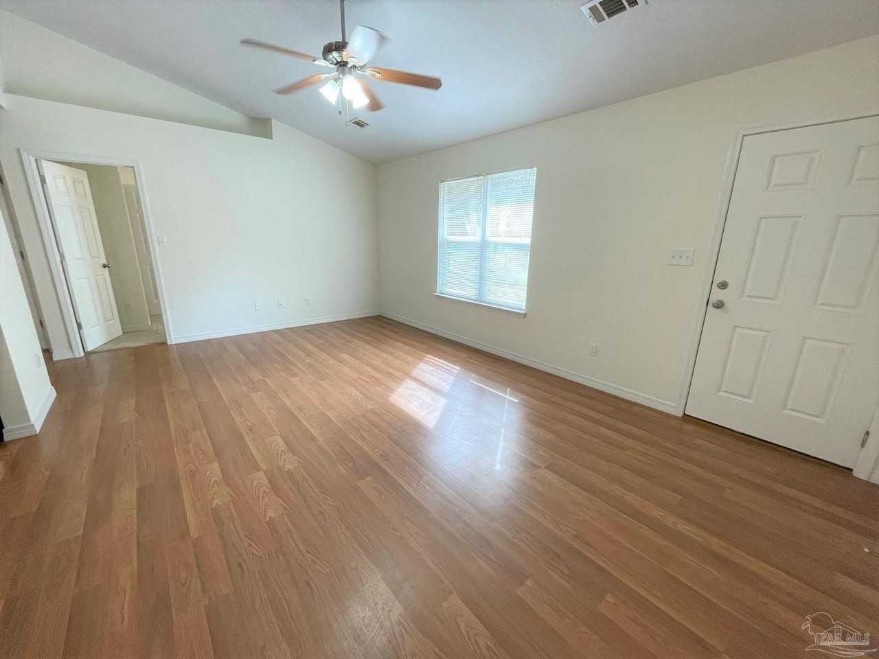 1786 Kell Rd - Photo 2 of 10