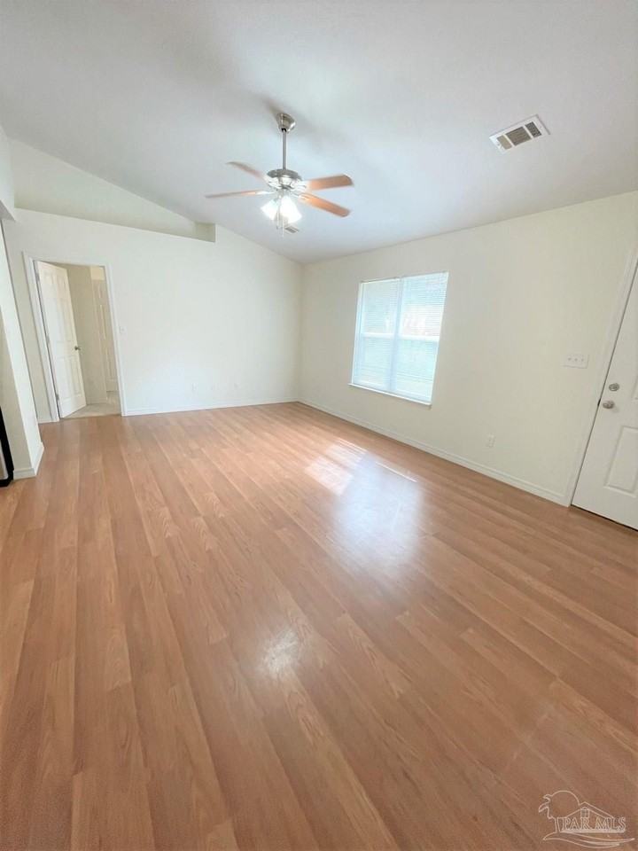 1786 Kell Rd - Photo 3 of 10