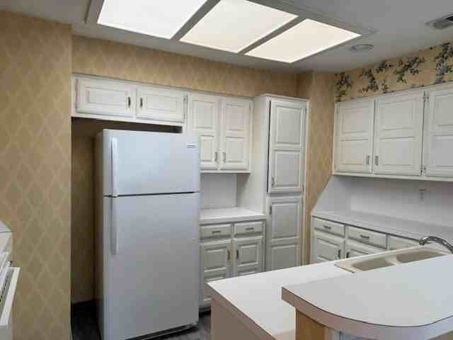 1713 Castleford Rd - Photo 7 of 15