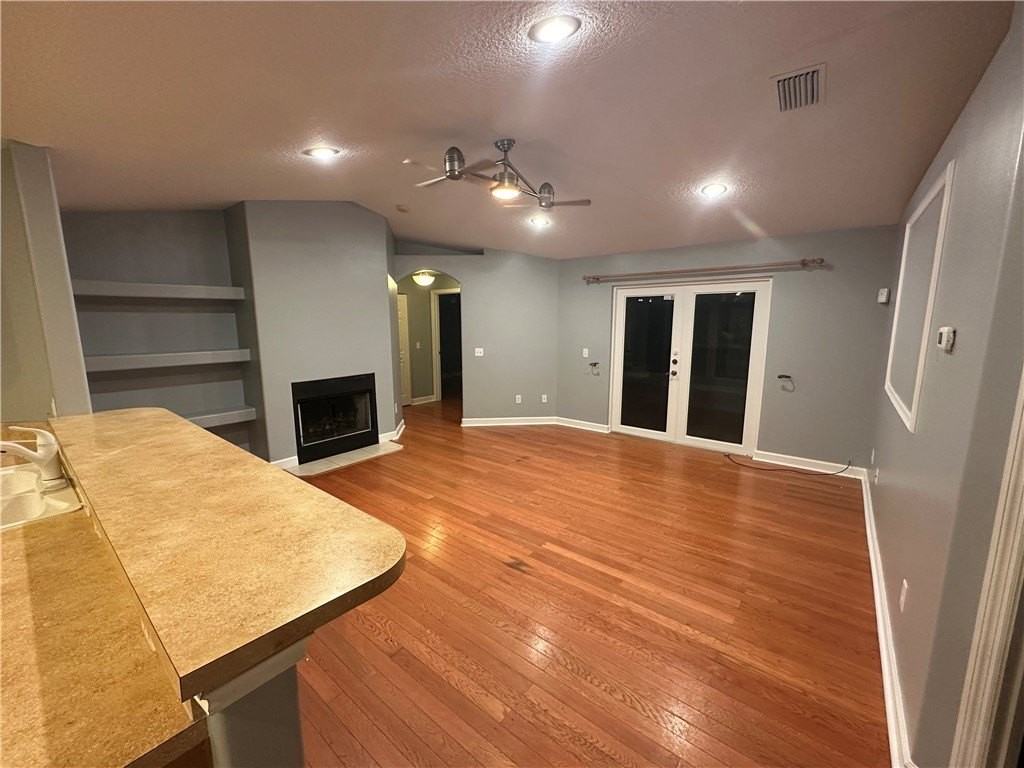 8075 104th Ave - Photo 3 of 19