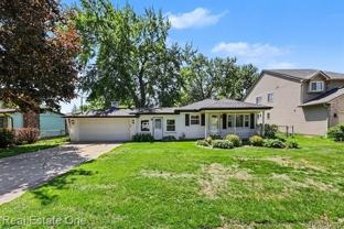 1064 Woodslee Dr - Photo 1 of 1