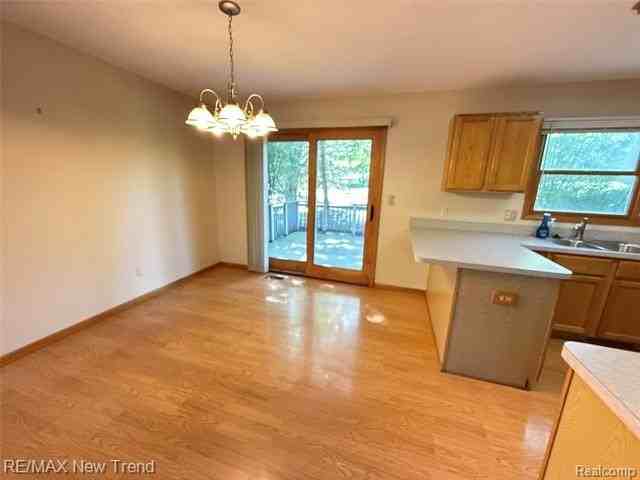 1337 Middlewood Dr - Photo 7 of 18
