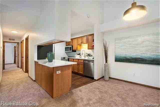 2658 Stadium View Dr #7 - Photo 5 of 16
