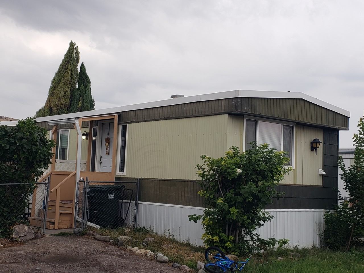121 Teakwood St - Photo 5 of 25