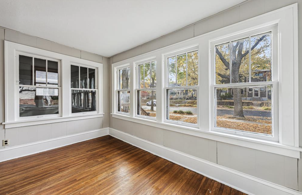 5009 Upton Ave S - Photo 4 of 16