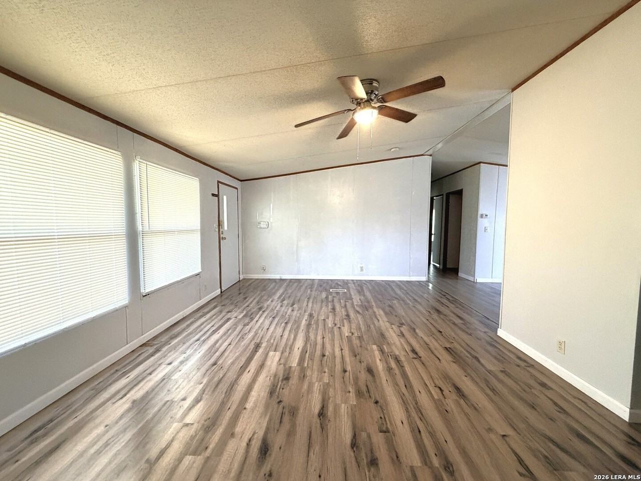145 County Road 3821 - Photo 3 of 15