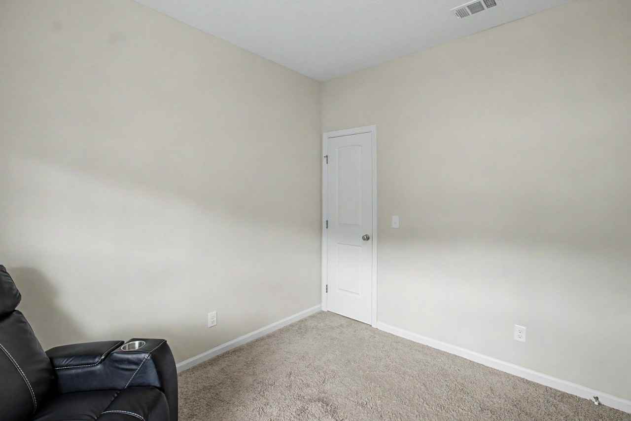 14 Herty Ln #1 - Photo 4 of 36