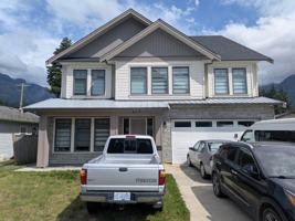 featured image of 419 5th Ave #1