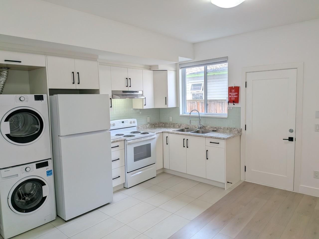 419 5th Ave #1 - Photo 2 of 5