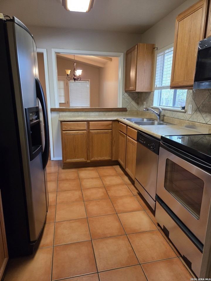 4322 Vespero - Photo 3 of 22
