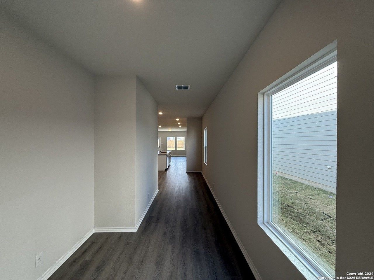 7637 Birch Holw - Photo 3 of 31