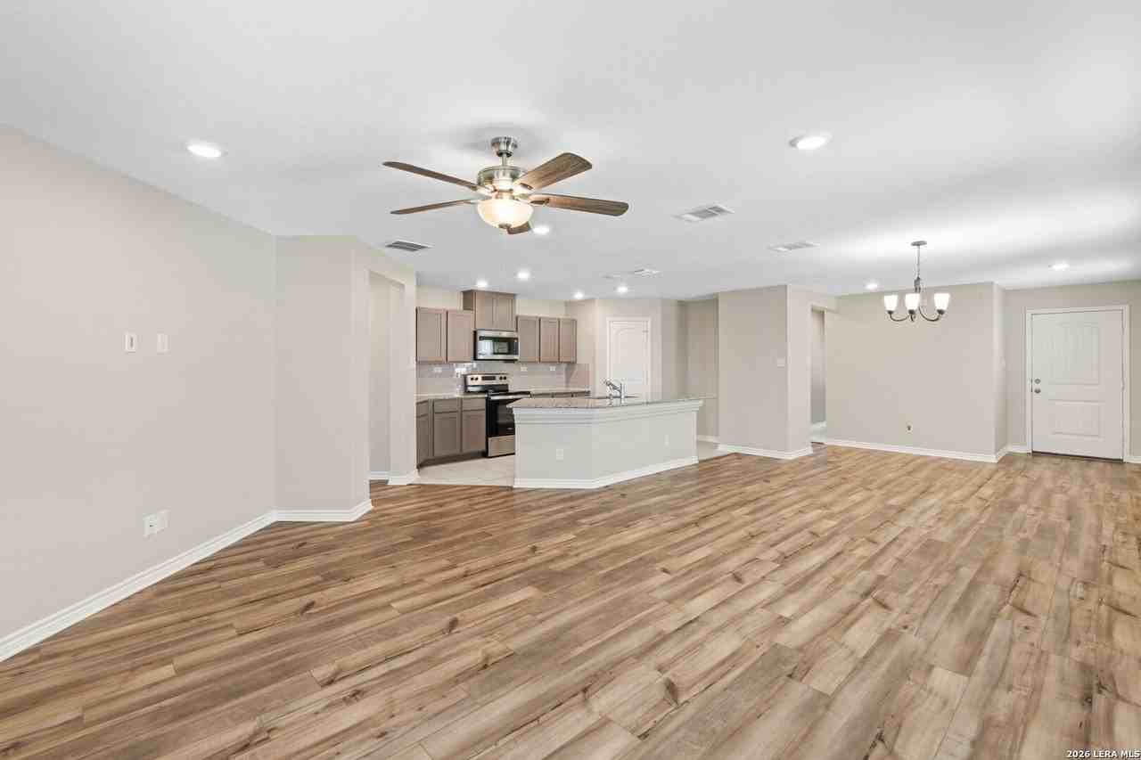9411 Braman Pt - Photo 5 of 16