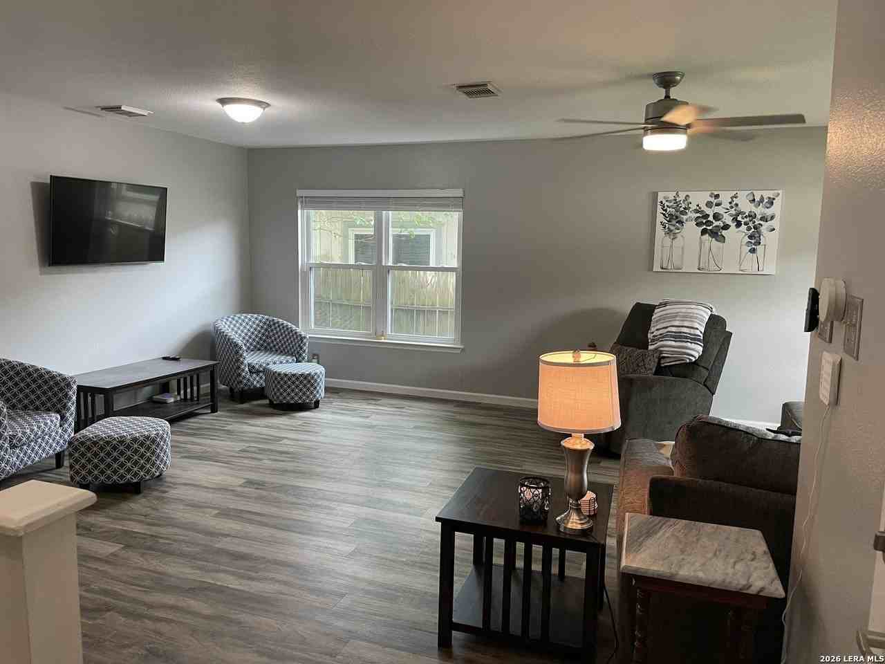 9306 Bendell - Photo 3 of 18