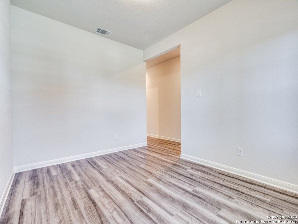 25853 Posey Dr - Photo 4 of 28