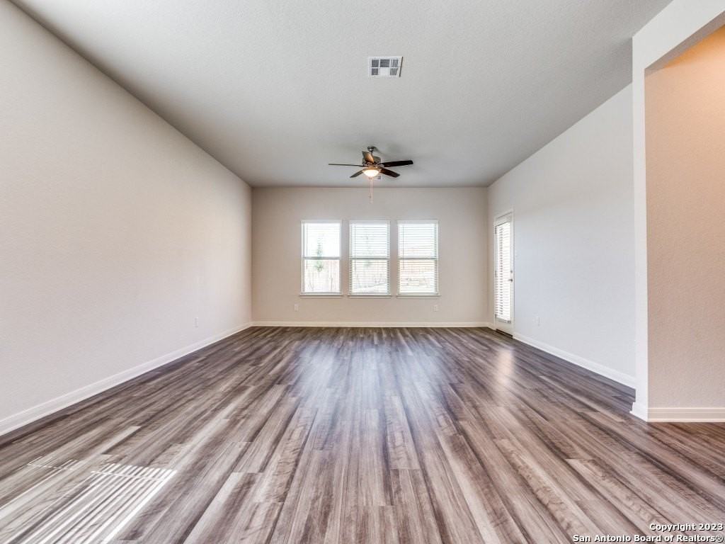 25853 Posey Dr - Photo 5 of 28
